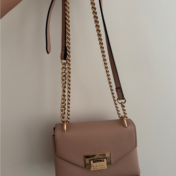 Pink Basic purse - Picture 2 of 3